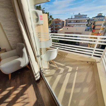 Апартаменти Piso Familiar Салоу Екстер'єр фото